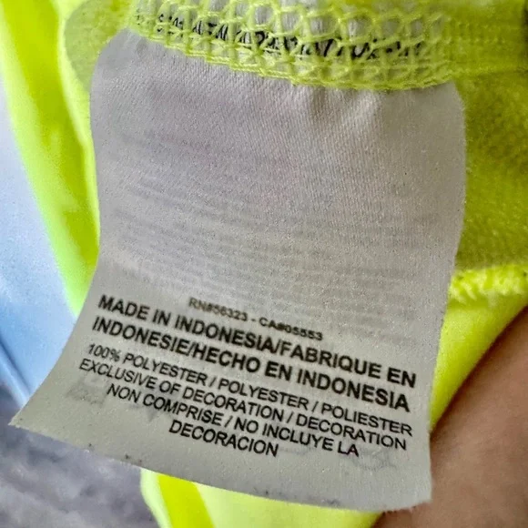 🔆 Nike Dri-Fit Neon Yellow Hoodie ✨ Women’s Medium - Picture 7 of 8